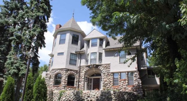 Sanford House Addiction Treatment Center
